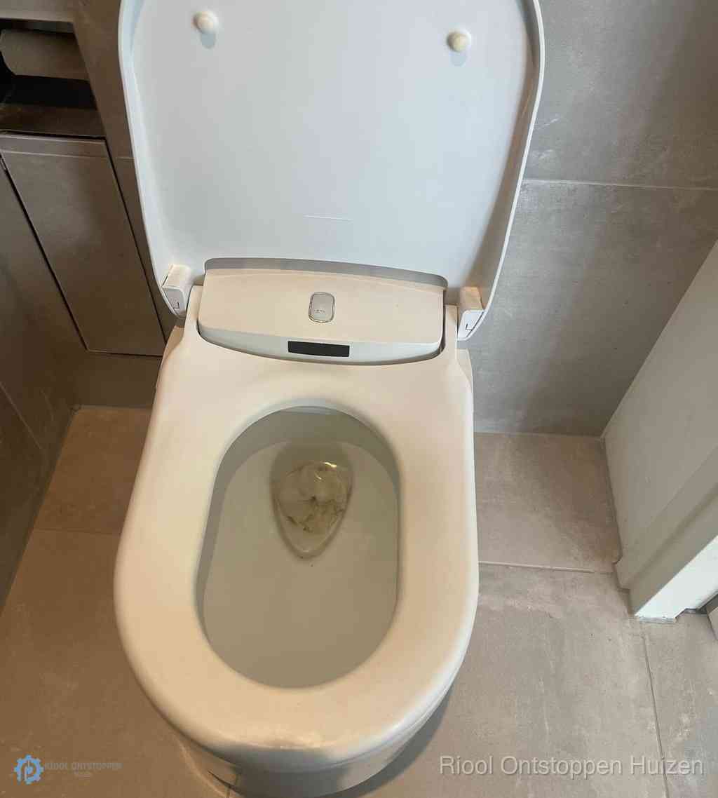 Toilet Ontstoppen Huizen Toilet Ontstoppen Huizen